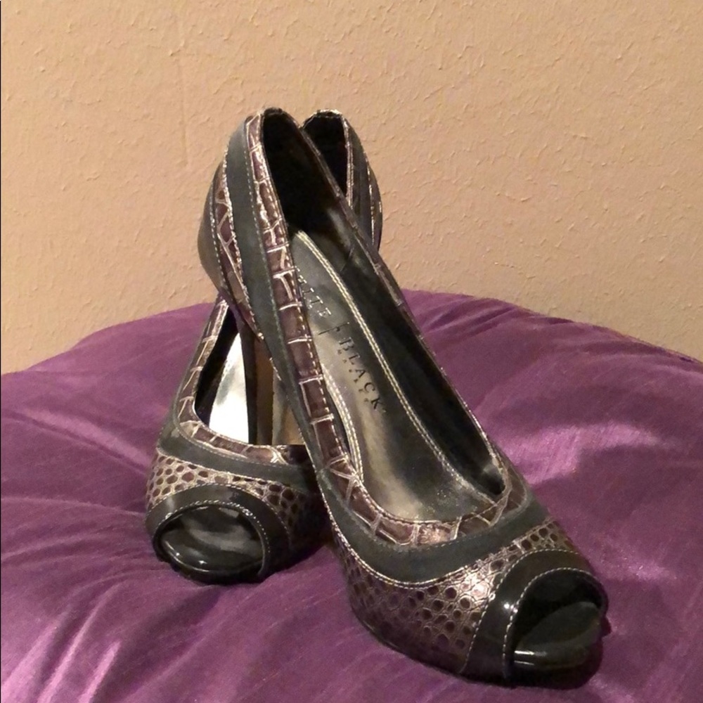 White House Black Market high heals